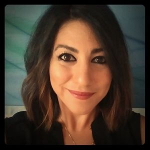 Meet your Posher, Nayla